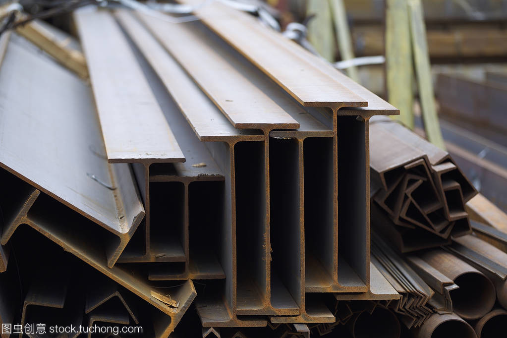 金屬的殿堂 金屬制品倉庫中的多樣形態與價值